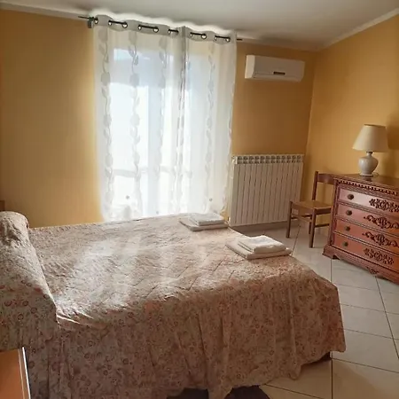 アパート La Dimora Di Angela アメンドラーラ